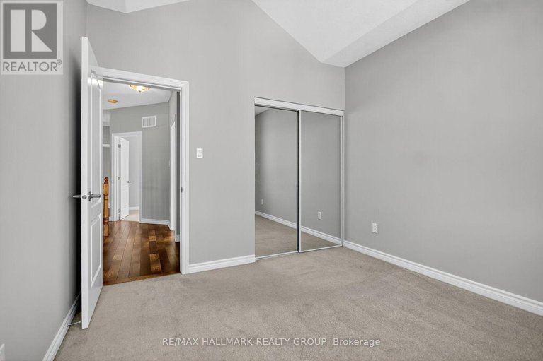 28874342/372-gallantry-way/stittsville-north/ottawa/ontario/K2S0R1_29