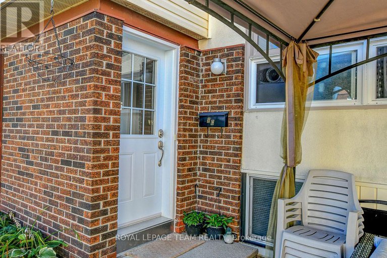 28759659/c-9-forester-crescent/westcliffe-estates/ottawa/ontario/K2H8Y1_4