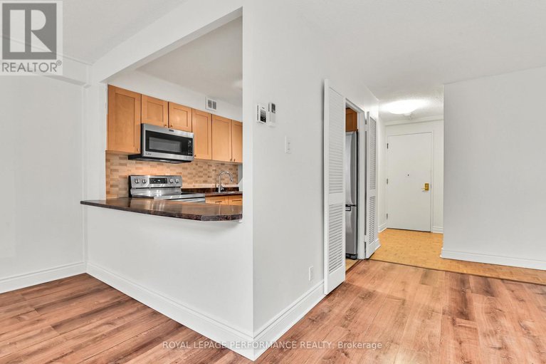 28916440/344-515-st-laurent-boulevard/viscount-alexander-park/ottawa/ontario/K1K3X5_14