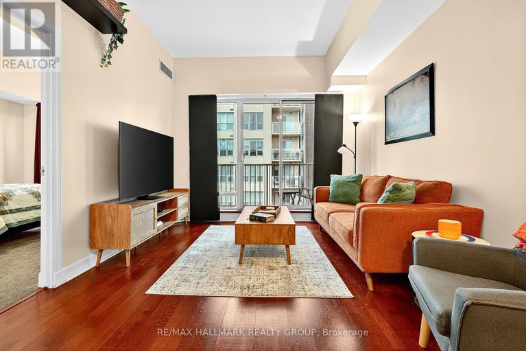 29108438/1206-200-besserer-street/sandy-hill/ottawa/ontario/K1N0A7_5