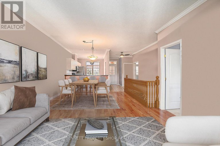 28438750/55-eileen-crescent/stittsville-central/ottawa/ontario/K2S1X2_8