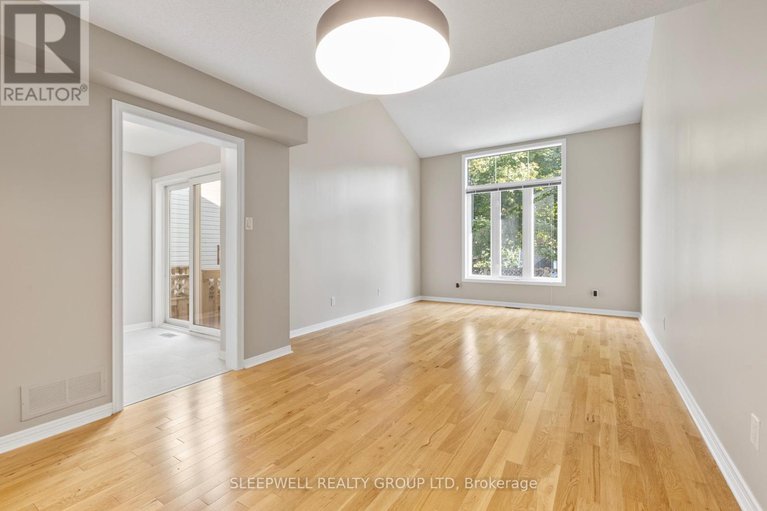 28954129/41-kettleby-street/beaverbrook/ottawa/ontario/K2K3C4_4
