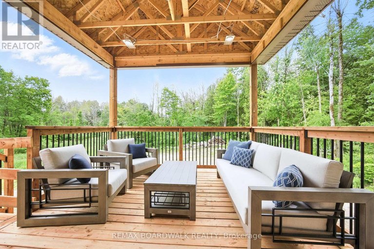 29602220/665-drummond-5b-concession/drummond-n-elmsley-drummond-twp/drummondnorth-elmsley/ontario/K7H3C8_47