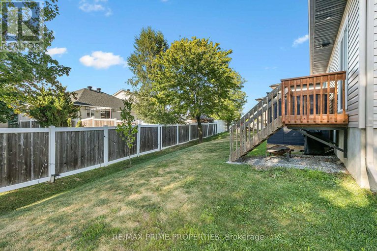 28765562/208-filion-street/embrun/russell/ontario/K0A1W0_44