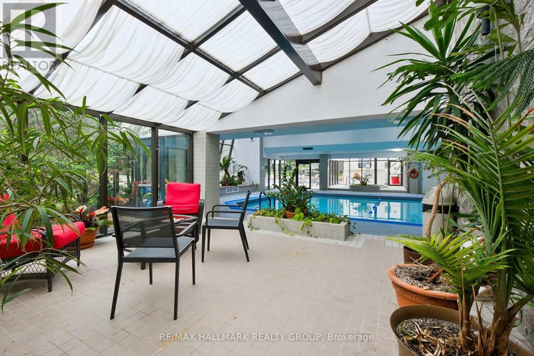 28638774/301-1480-riverside-drive/riverview-park/ottawa/ontario/K1G5H2_43