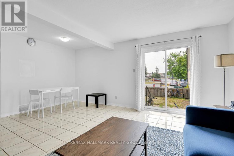 29235947/81-2772-pimlico-crescent/emerald-woodssawmill-creek/ottawa/ontario/K1T2A8_10