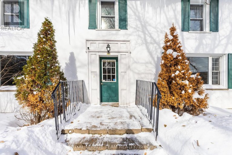 29449672/2307-scrivens-drive/osgoode-twp-north-of-reg-rd-6/ottawa/ontario/K0A2P0_8