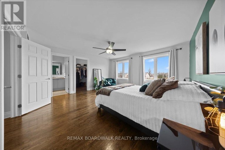 29616180/6830-breanna-cardill-street/greely/ottawa/ontario/K4P0C1_30