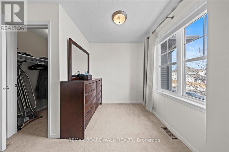 29448324/783-cobble-hill-drive/cedargrovefraserdale/ottawa/ontario/K2J0C3_50