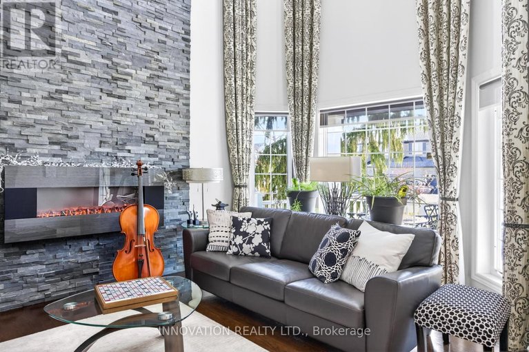 29496021/540-pine-vista-drive/springridgeeast-village/ottawa/ontario/K4A5A7_9