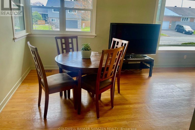 29689424/1421-palen-avenue/alta-vista/ottawa/ontario/K1H7E6_7