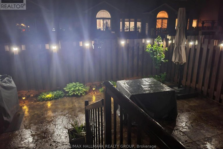 29150992/311-travis-street/mer-bleuebradley-estatesanderson-park/ottawa/ontario/K1W0E5_26