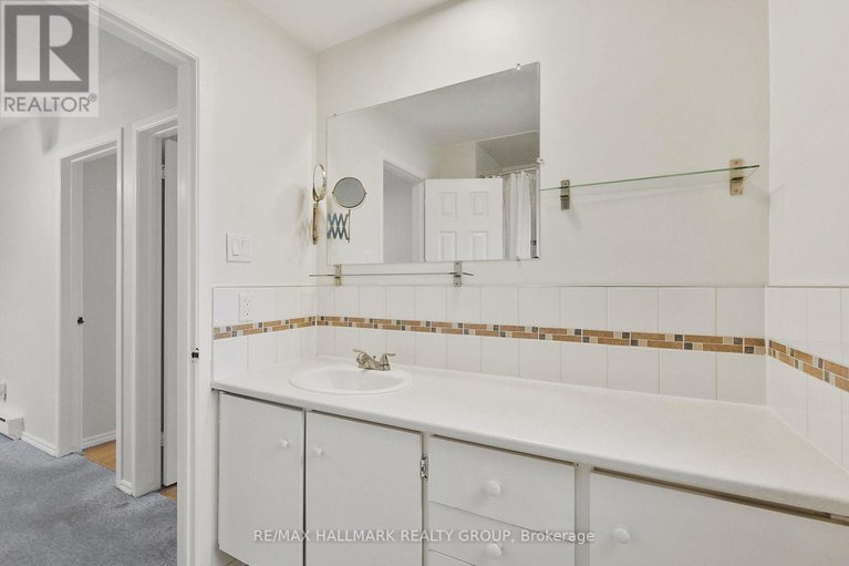 28576602/89-3691-albion-road/sawmill-creektimbermill/ottawa/ontario/K1T1P2_34