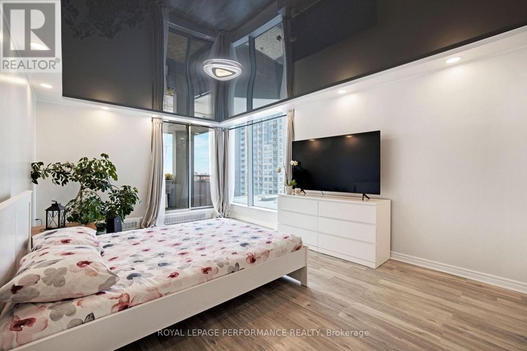 29535481/1905-160-george-street/lower-townbyward-market/ottawa/ontario/K1N9M2_36