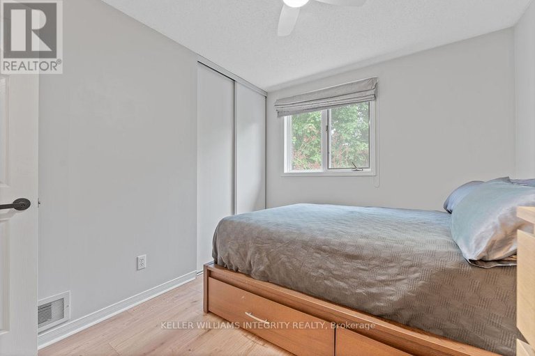 28368286/10-baton-court/katimavik/ottawa/ontario/K2L4C8_17