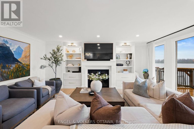 29056256/3882-lannin-lane/north-grenville-twp-kemptville-east/north-grenville/ontario/K0G1J0_4