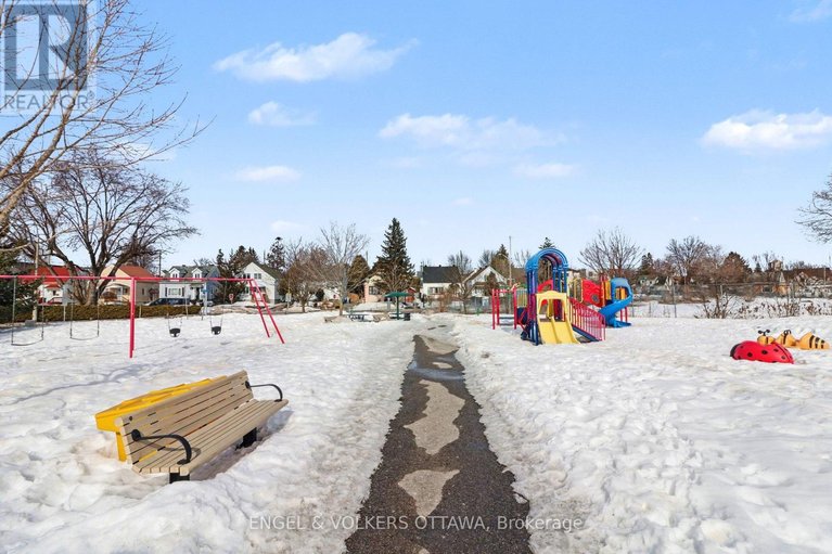 29450106/b-300-meilleur-private/vanier/ottawa/ontario/K1L0A2_33