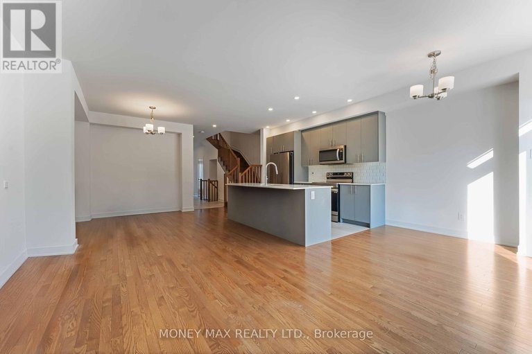 29471727/623-knotridge-street/mer-bleuebradley-estatesanderson-park/ottawa/ontario/K1W0C7_9