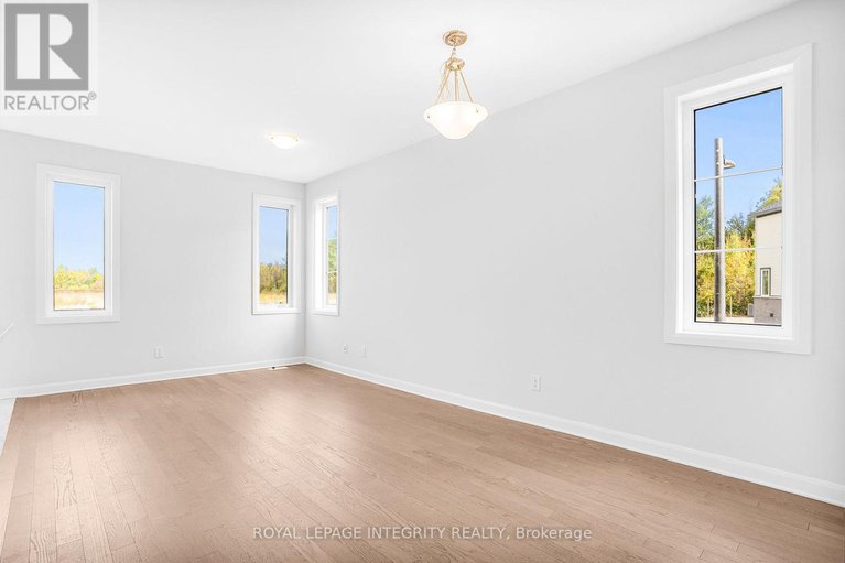 28622673/247-elsie-macgill-walk/rural-kanata-central/ottawa/ontario/K2W0L4_5