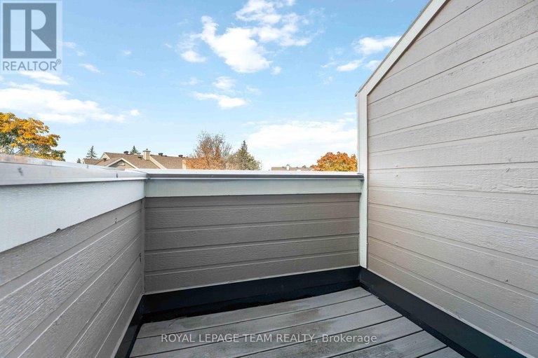 29021768/203-495-canteval-terrace/fallingbrookpineridge/ottawa/ontario/K4A2E1_10
