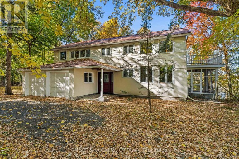 28608885/32-ryeburn-drive/riverside-southgloucester-glen/ottawa/ontario/K1V1H6_3