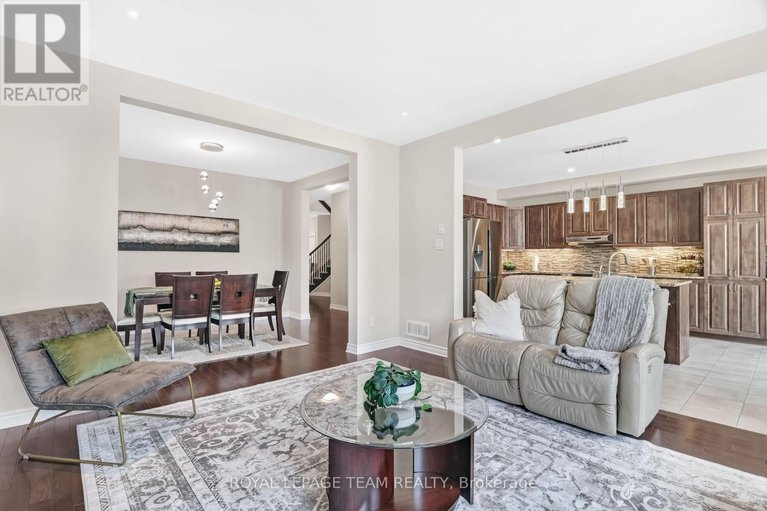 28779461/3519-woodroffe-avenue/strandherd/ottawa/ontario/K2G7A7_13