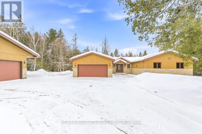 29357236/206-deerwood-drive/fitzroy-ward-south-west/ottawa/ontario/K0A2H0_2