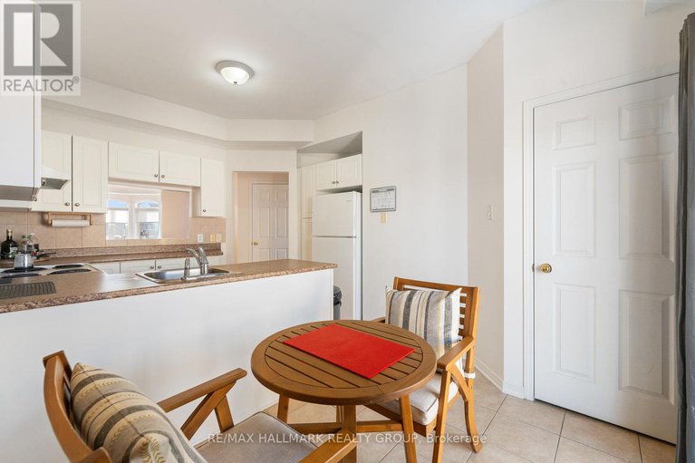 28604649/7-70-briargate-private/springridgeeast-village/ottawa/ontario/K4A0C3_20