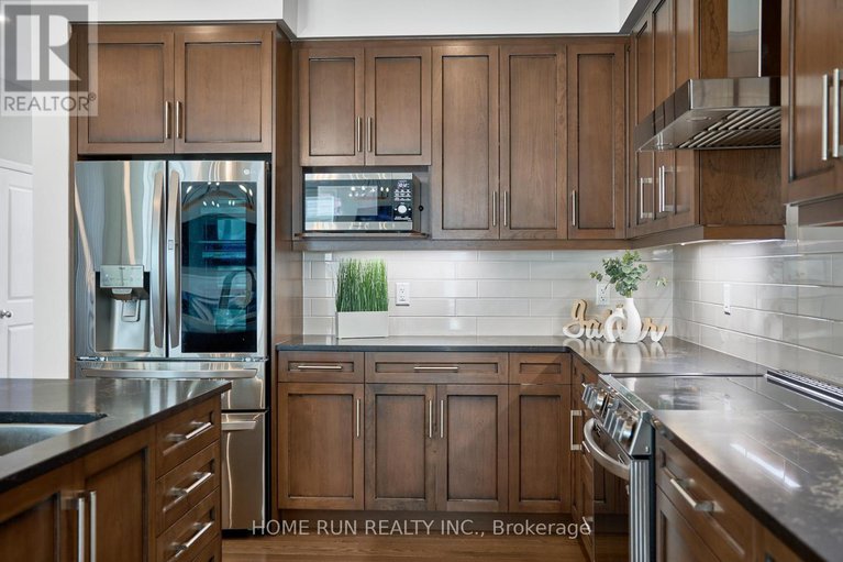 28910385/82-michael-stoqua-street/cfb-rockcliffe-and-area/ottawa/ontario/K1K5A2_15