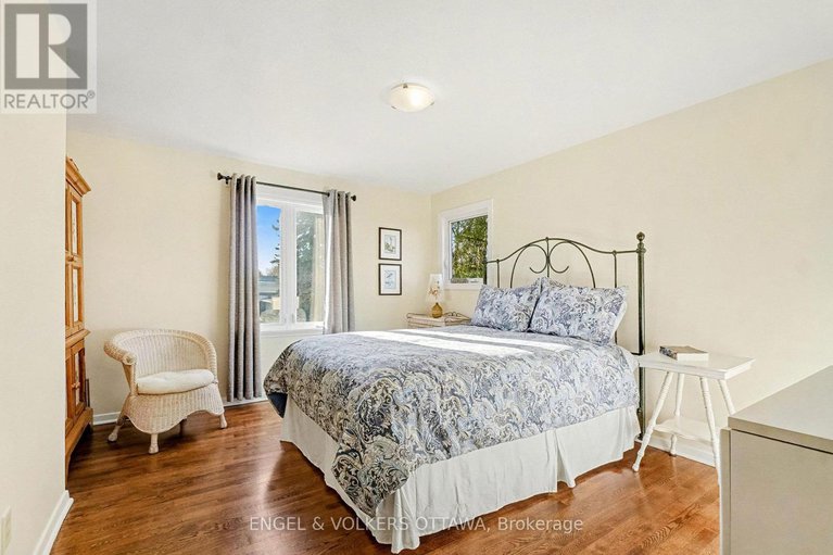 29141699/13-welkin-crescent/borden-farmstewart-farmcarleton-heightsparkwood-hills/ottawa/ontario/K2E5M4_18