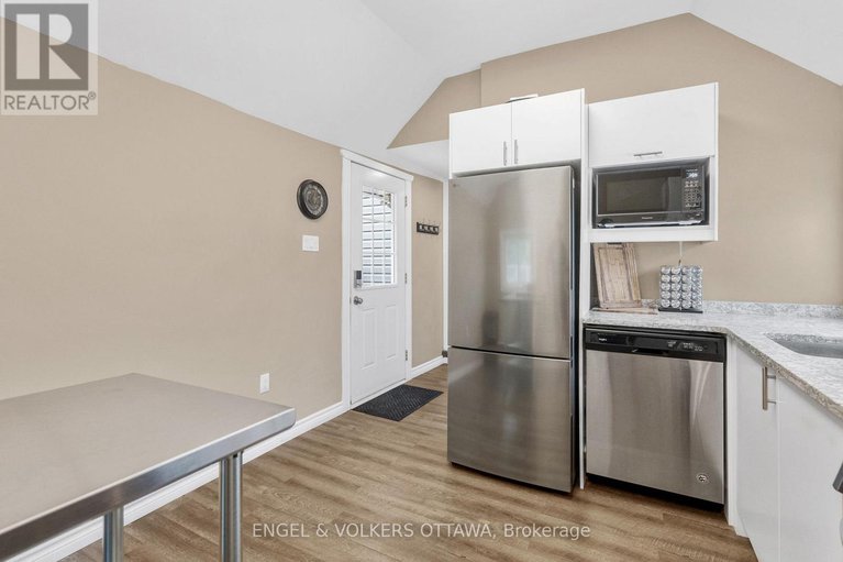 29435988/3698-carp-road/carp/ottawa/ontario/K0A1L0_13