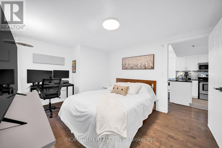 29244128/458a-king-edward-avenue/sandy-hill/ottawa/ontario/K1N0B3_24