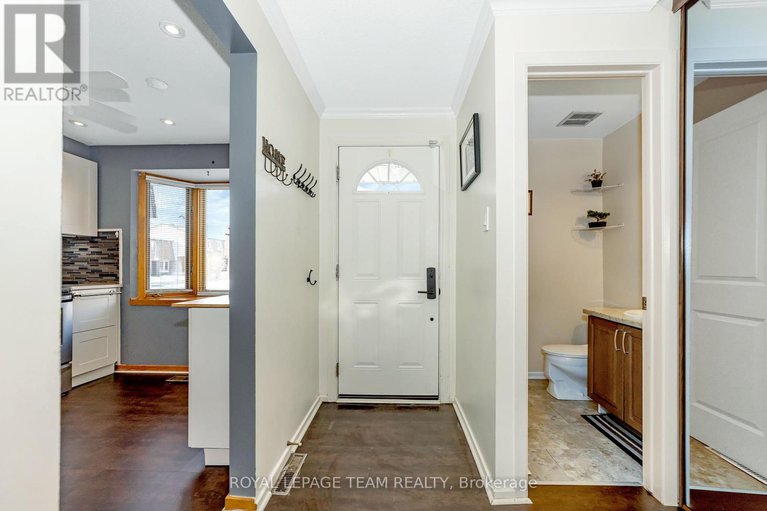 28251977/b-909-elmsmere-road/beacon-hill-south/ottawa/ontario/K1J8G4_2