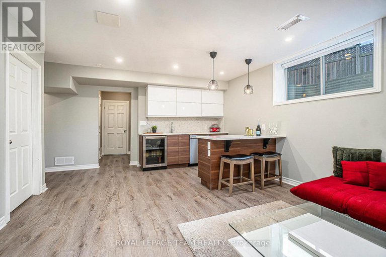 28937544/369-glenbrae-avenue/morgans-grantsouth-march/ottawa/ontario/K2W0C2_26