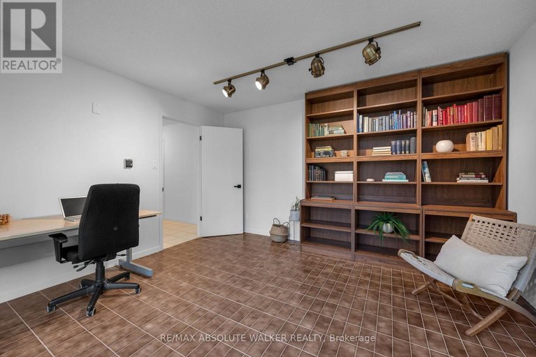 29051977/108-margaret-anne-drive/huntley-ward-south-east/ottawa/ontario/K0A1L0_21