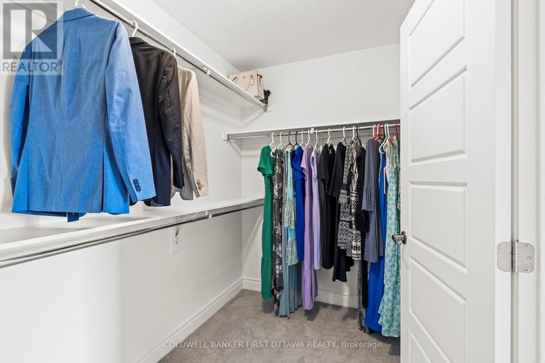 28450240/10-racemose-street/half-moon-bay/ottawa/ontario/K2J6Z9_26