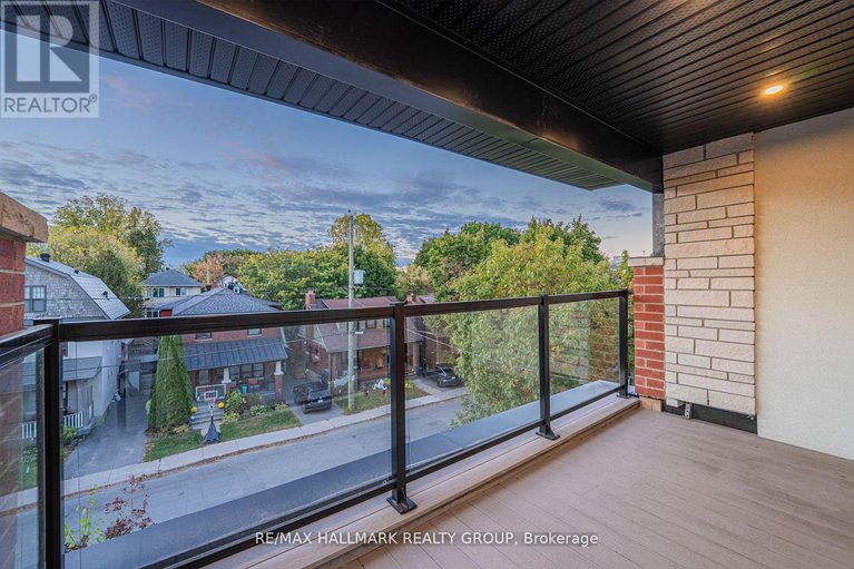 29155792/14-thornton-avenue/glebe/ottawa/ontario/K1S2R9_37