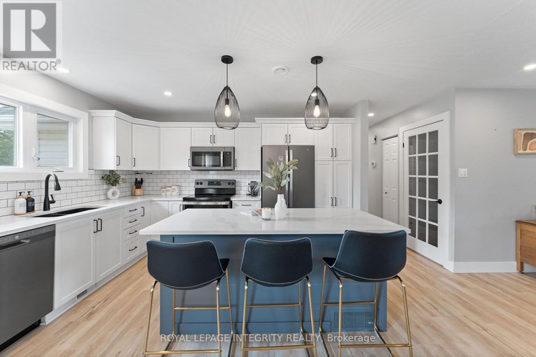 28802076/6-aimee-lane/north-grenville-twp-kemptville-south/north-grenville/ontario/K0G1S0_7