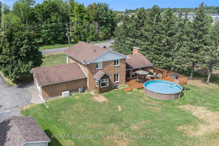 29534342/1139-st-joseph-road/russell-twp/russell/ontario/K0A1W0_34