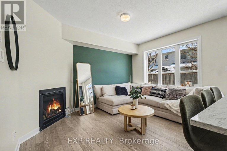 29328135/2142-winsome-terrace/fallingbrookgardenway-south/ottawa/ontario/K4A0K6_3