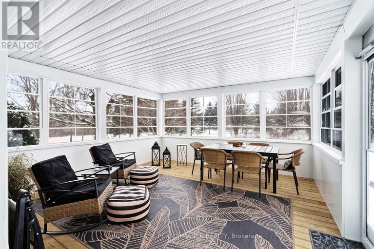 29401324/18537-stonehouse-point-road/south-glengarry-charlottenburgh-twp/south-glengarry/ontario/K6H5R5_19