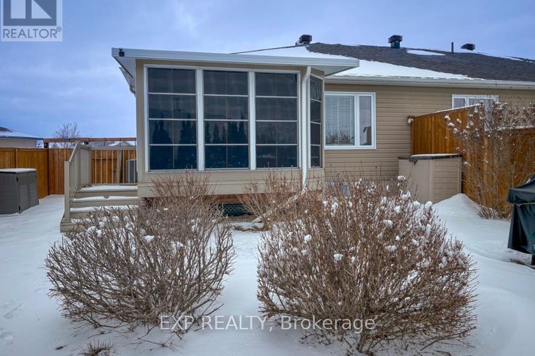 29493272/182-elk-street/renfrew/renfrew/ontario/K7V1A0_2