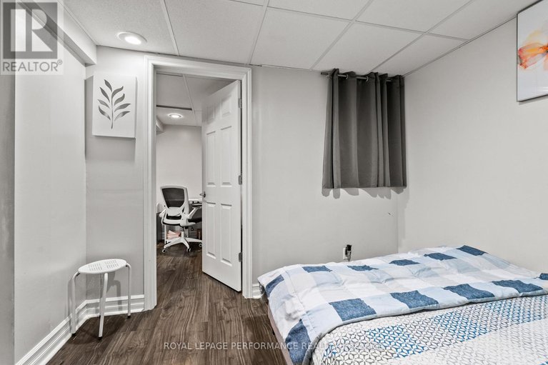 29061220/787-hancock-crescent/fallingbrookridgemount/ottawa/ontario/K4A3N1_24