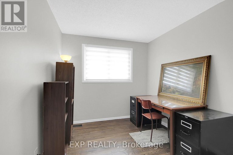 28739048/83-hadley-circle/bells-corners/ottawa/ontario/K2H7Z8_35