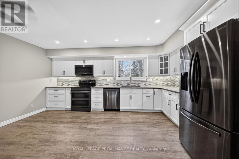 29645403/8100-amelia-street/augusta-twp/augusta/ontario/K0G1R0_11