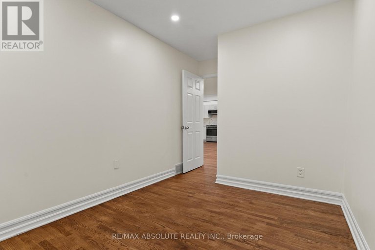 28975181/6-howard-court/hearts-desire/ottawa/ontario/K2J3Z8_27