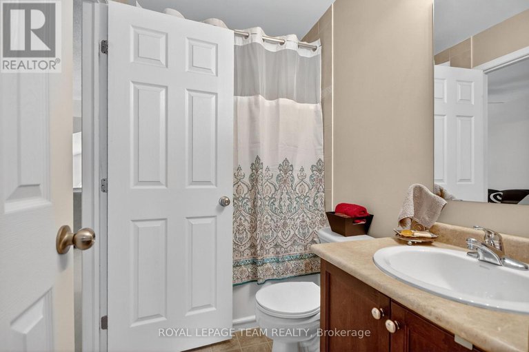 29406960/145-wharhol-private/westcliffe-estates/ottawa/ontario/K2H1G5_41