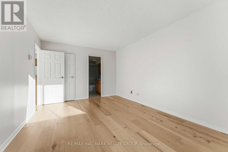 29074503/310-225-alvin-road/manor-park/ottawa/ontario/K1K4H6_20