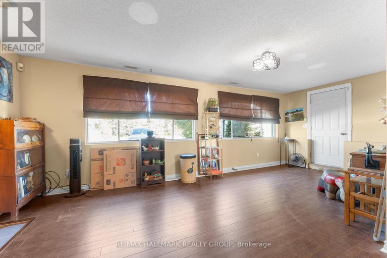 28875884/3960-farmers-way/carlsbad-springs/ottawa/ontario/K0A1K0_26