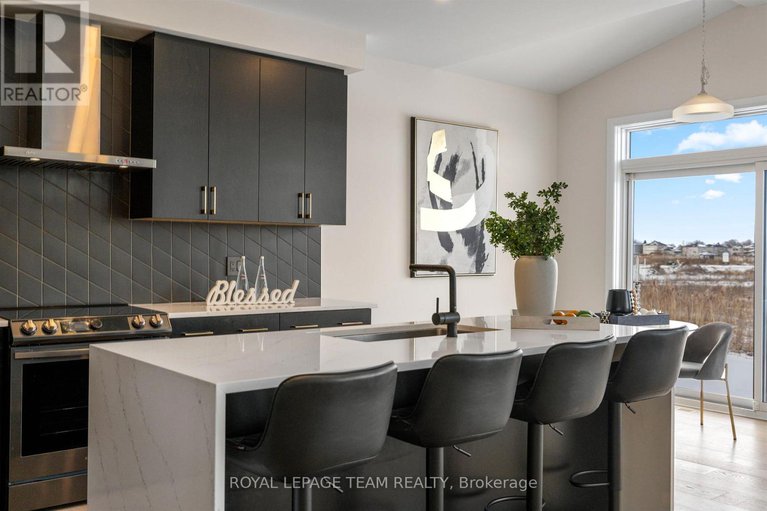 29069524/757-gamble-drive/village-of-russell/russell/ontario/K4R0G5_17